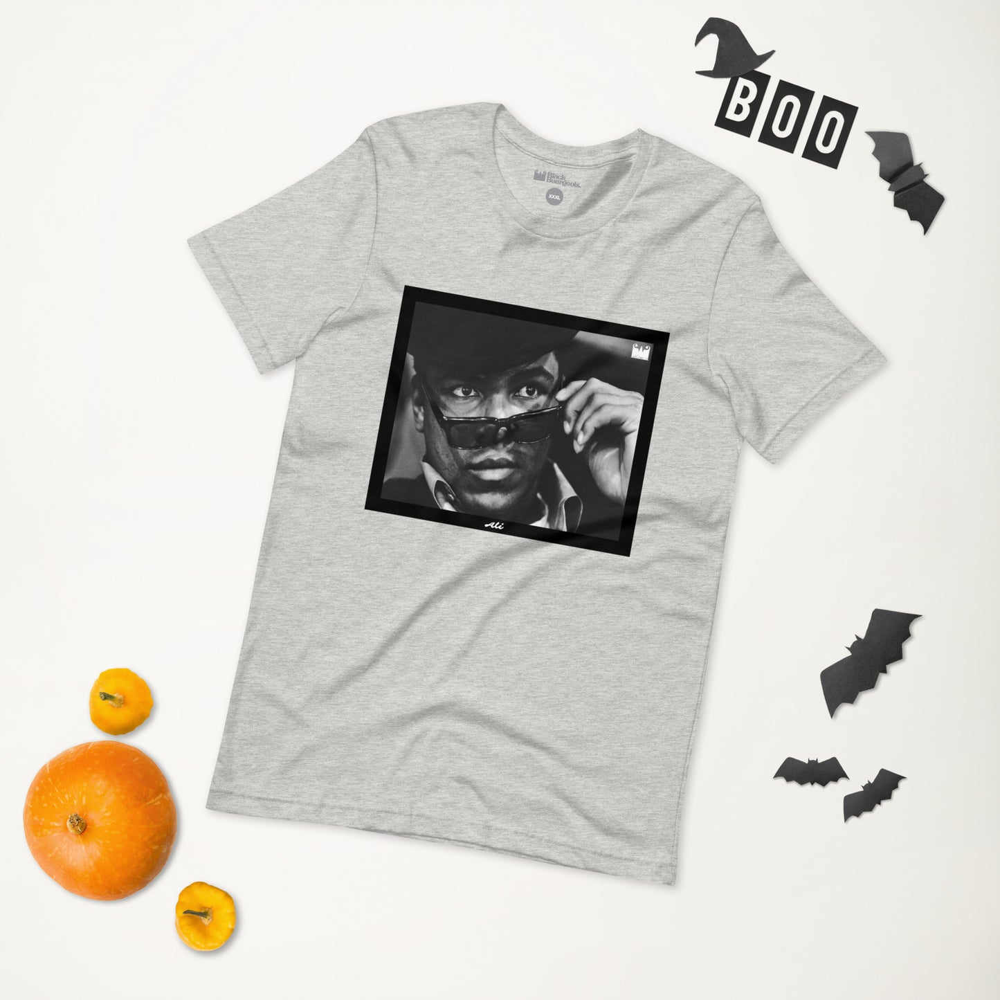 Ali Unisex t-shirt