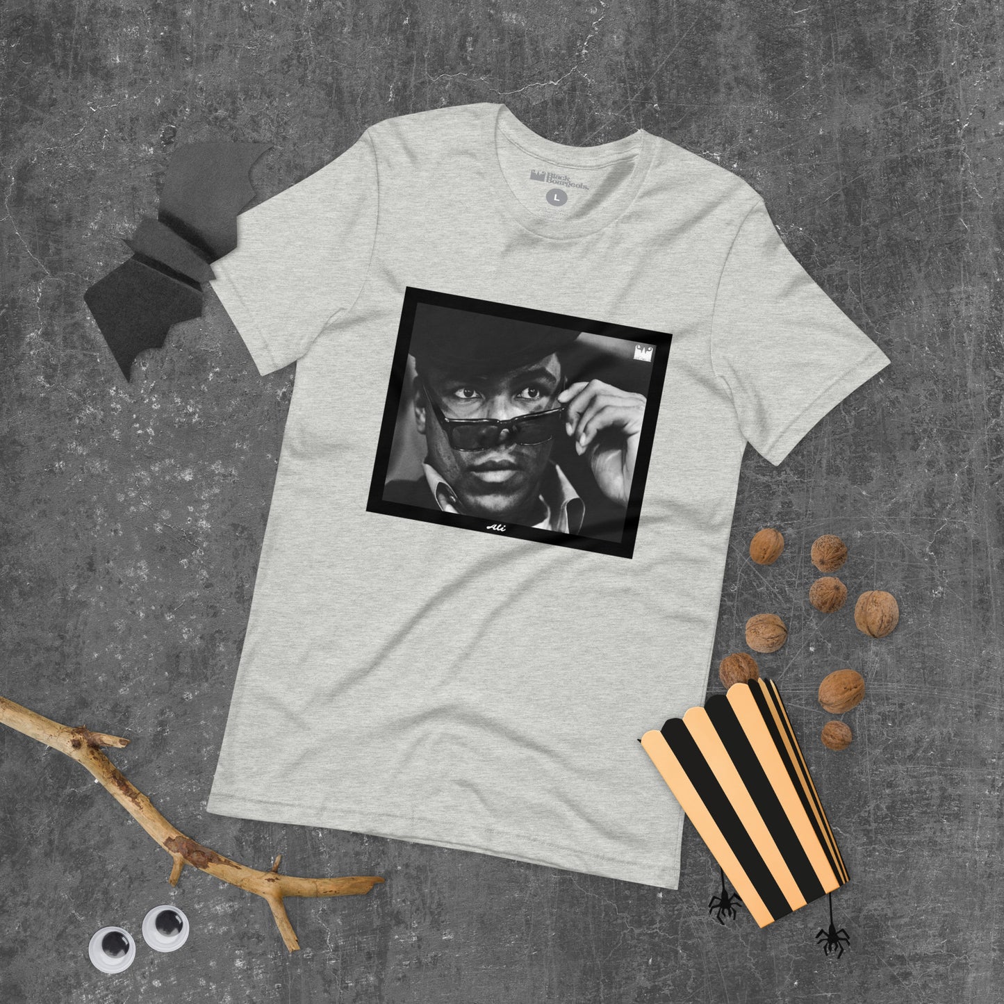 Ali Unisex t-shirt