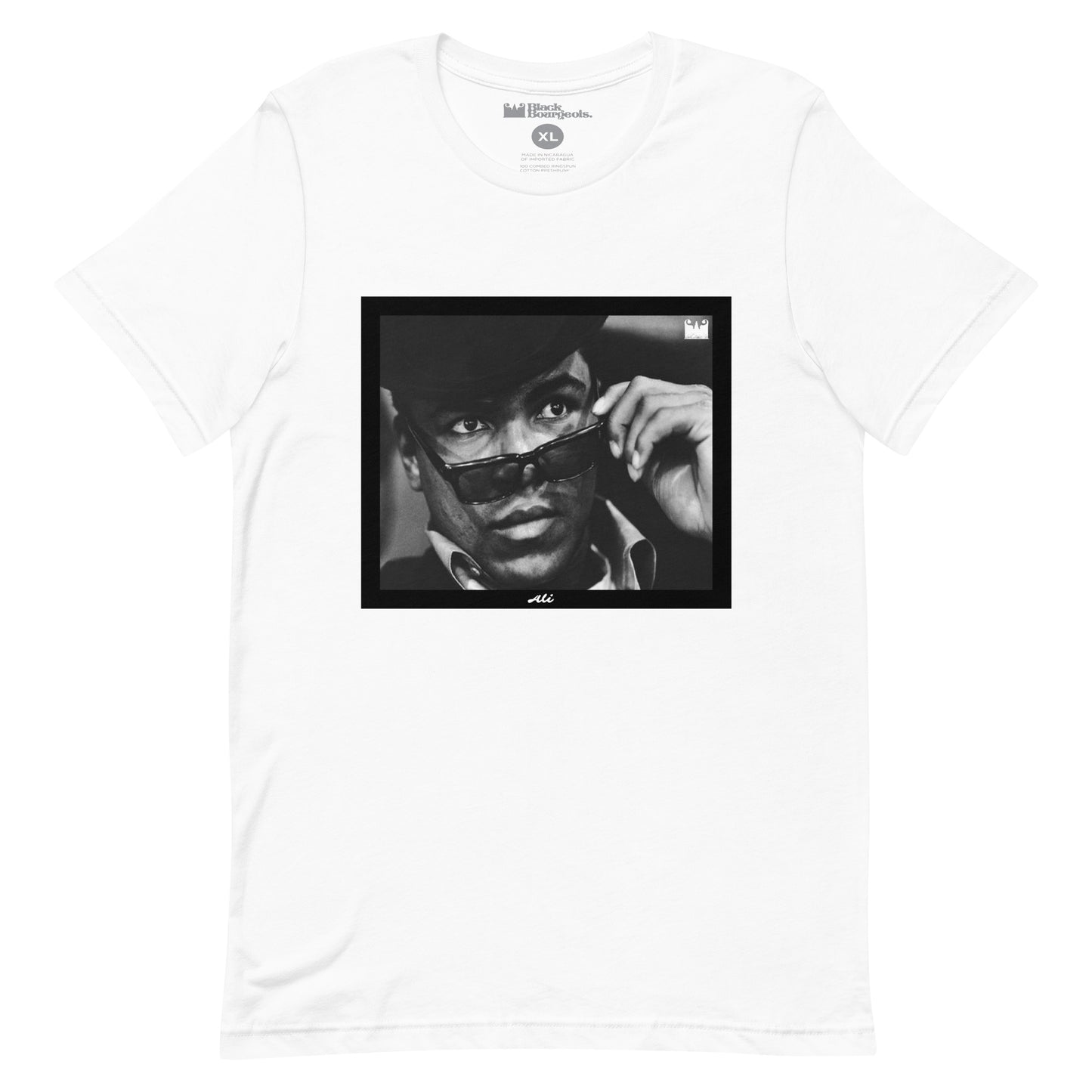 Ali Unisex t-shirt