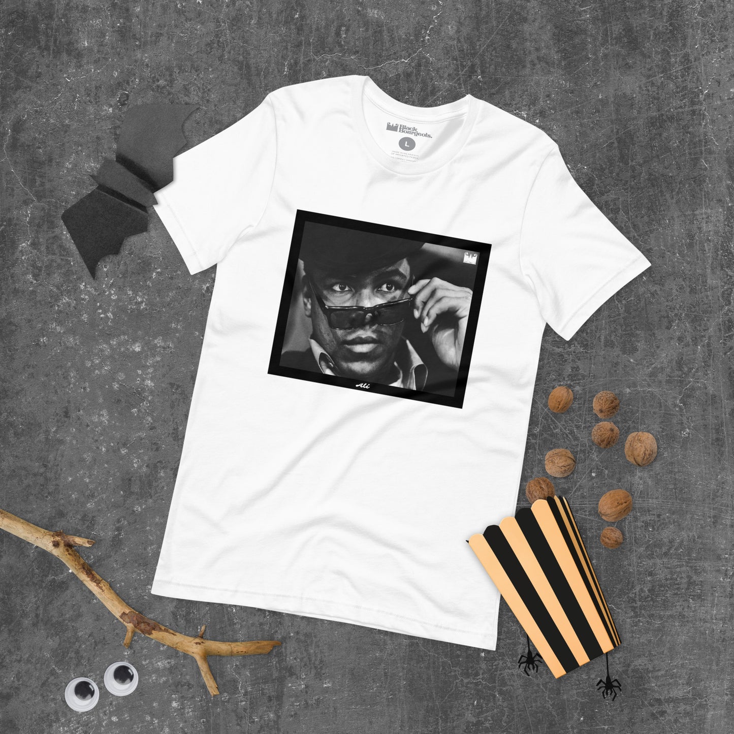 Ali Unisex t-shirt